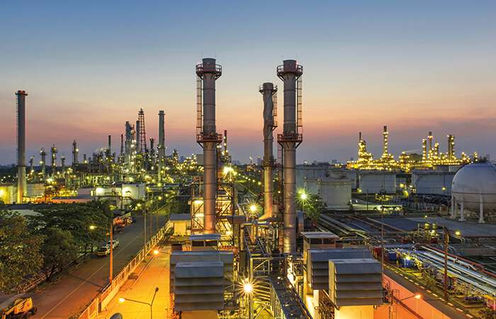Die Raffination ist eine sehr energieintensive Industrie.